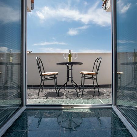 Apartmani Krgusic تيفات المظهر الخارجي الصورة
