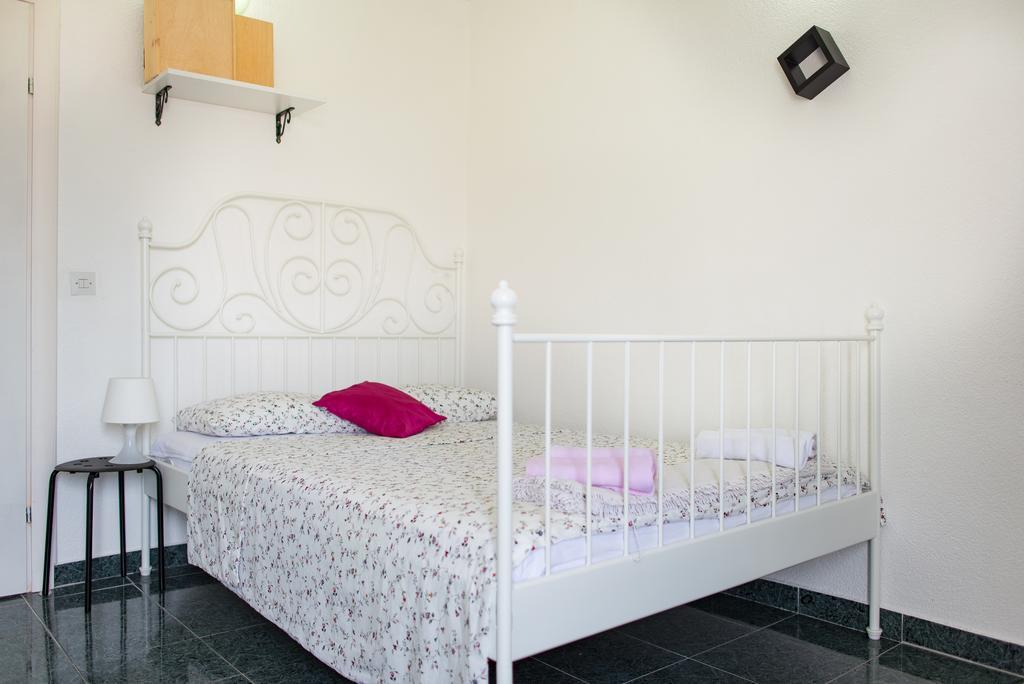 Apartmani Krgusic تيفات المظهر الخارجي الصورة