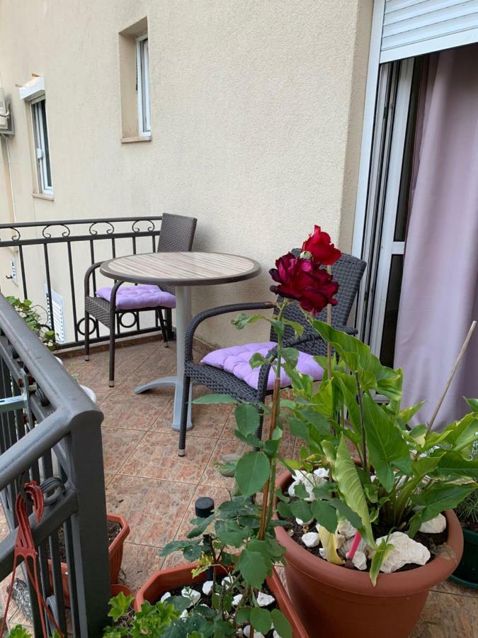 Apartmani Krgusic تيفات المظهر الخارجي الصورة