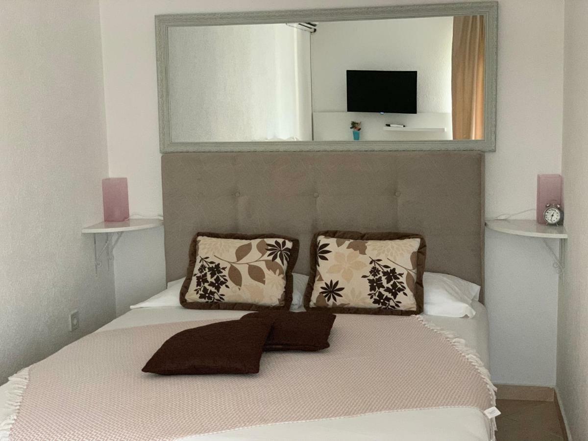 Apartmani Krgusic تيفات المظهر الخارجي الصورة